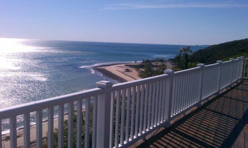 18440 Coastline Drive - Photo 2 of 15