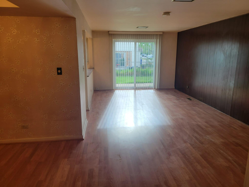 9260 North Dee Road - Photo 3 of 5