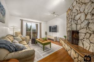 featured image of 4401 Reka Dr #4