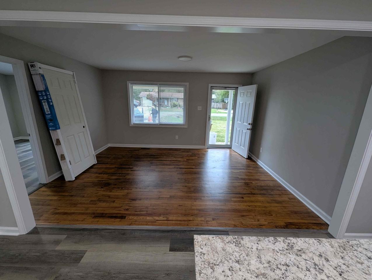310 Sunset St Sw #NA - Photo 2 of 13