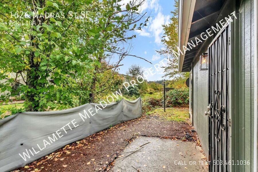 1626 Madras St Se - Photo 6 of 33