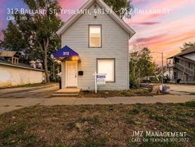 312 Ballard St - Photo 1 of 1