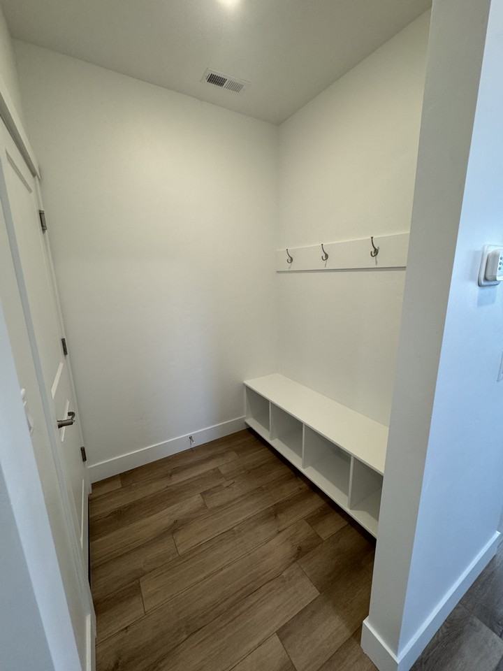 North Isaiah Avenue #NA - Photo 4 of 20