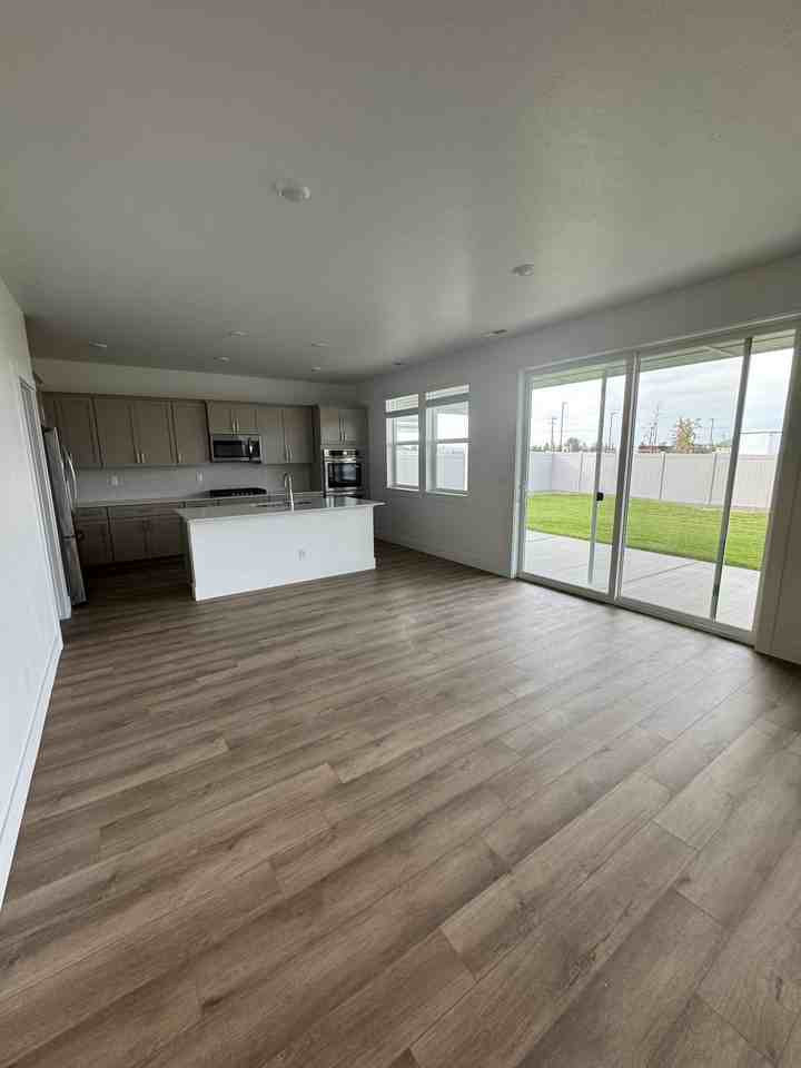 North Isaiah Avenue #NA - Photo 6 of 20