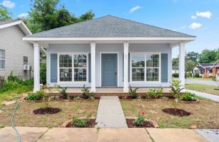 featured image of 801 E Gonzalez St #NA