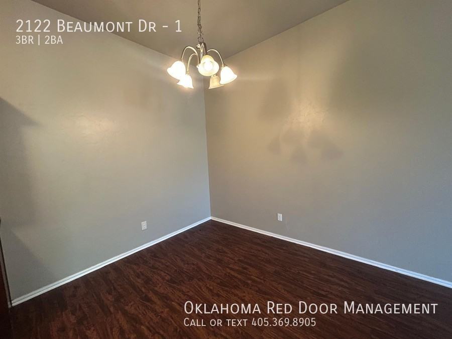 2122 Beaumont Dr #1 - Photo 3 of 18