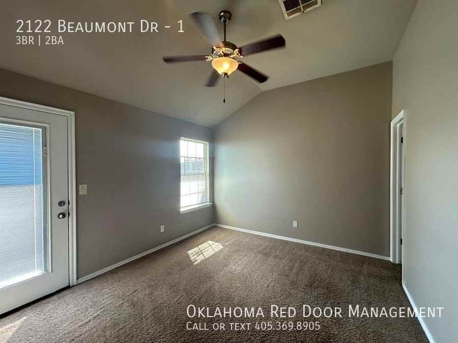 2122 Beaumont Dr #1 - Photo 7 of 18