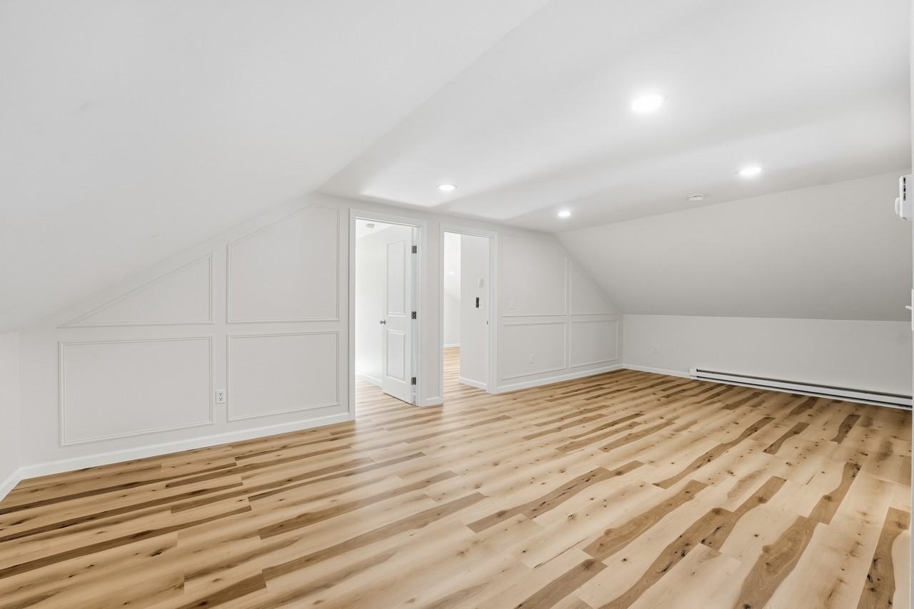 22 Vernon St #3 - Photo 3 of 12