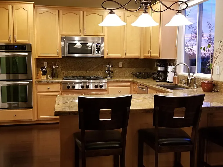 3004 Fox Hill Drive - Photo 4 of 40