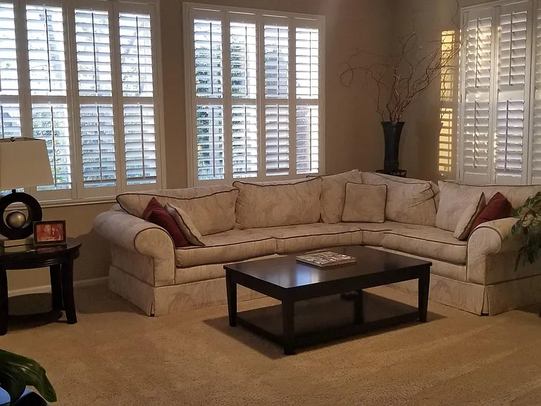 3004 Fox Hill Drive - Photo 5 of 40