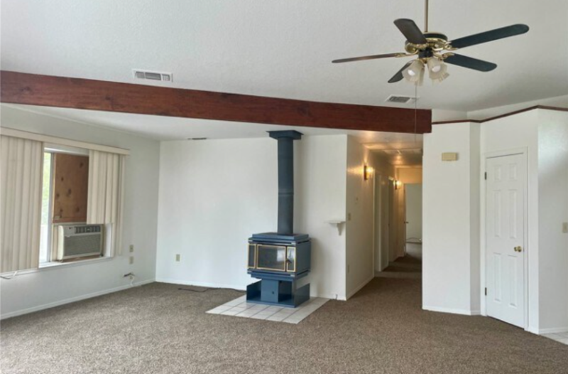 33938 Peckinpah Acres Dr - Photo 2 of 9