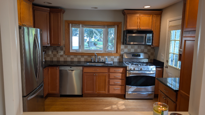 178 S Milton Ave - Photo 2 of 20