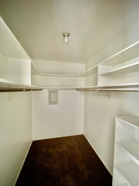 8281 Shadow Wood Dr #7 - Photo 7 of 10