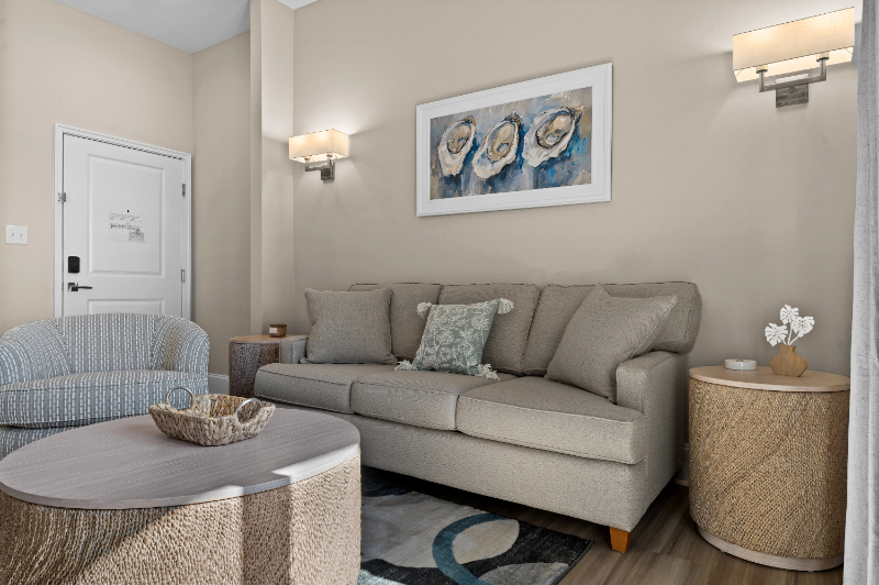 812 Shepard St - Photo 3 of 12