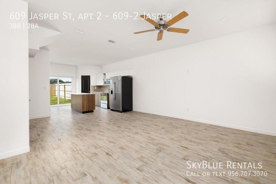 609 Jasper Street - Photo 4 of 15