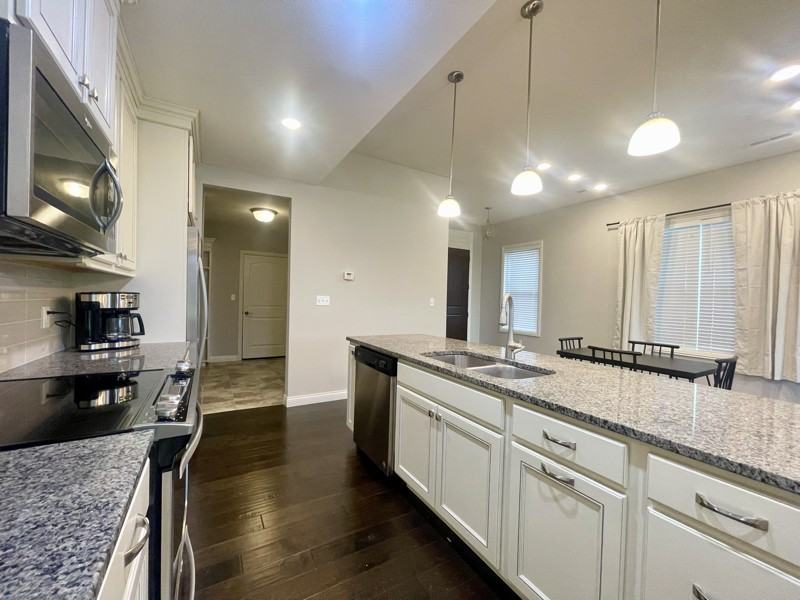 1525 Residence Dr - Photo 6 of 13