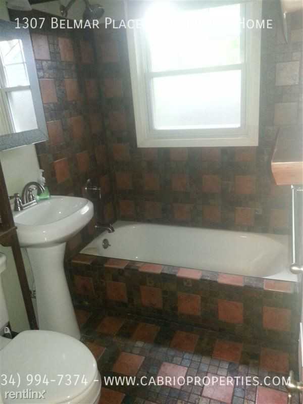 1307 Belmar Place - Photo 5 of 7