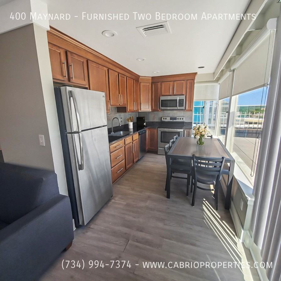 400 Maynard St - Photo 3 of 20