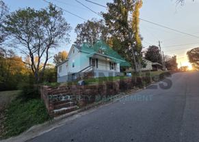 721 Davis St - Photo 1 of 1