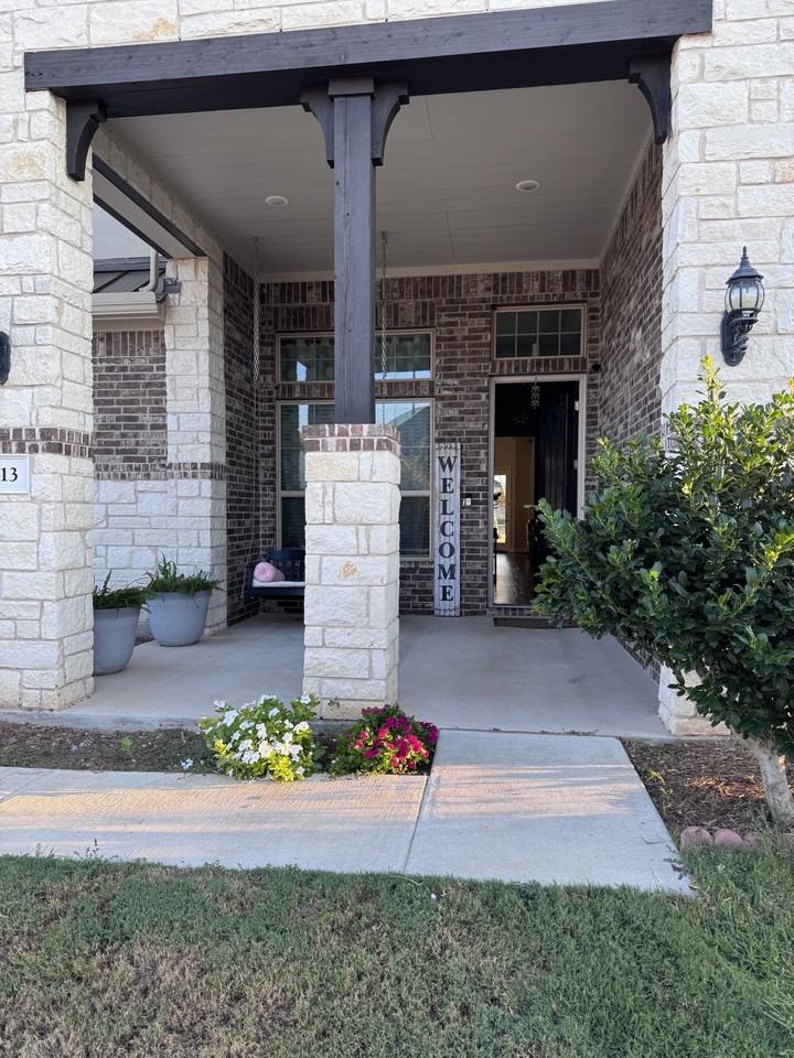 513 Lambert Cv #NA - Photo 3 of 43