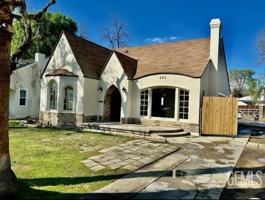 featured image of 220 Pacific St #NA