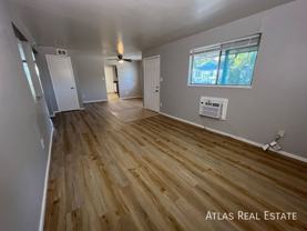 2707 N Chestnut St #4 - Photo 1 of 1