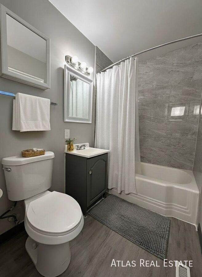 313 May Dr - Photo 2 of 8