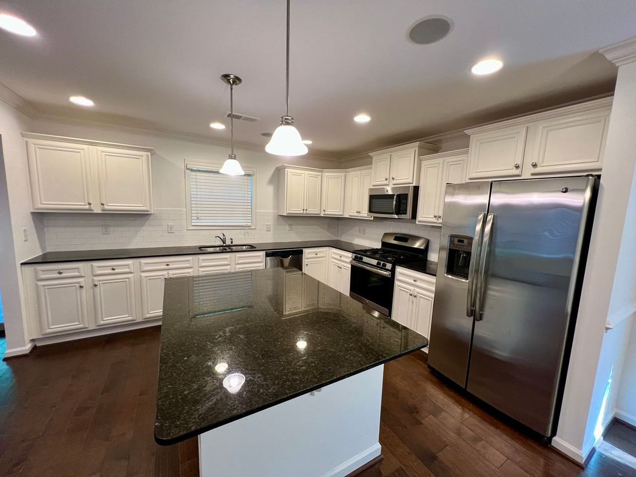 116 Sunsation Dr - Photo 5 of 27