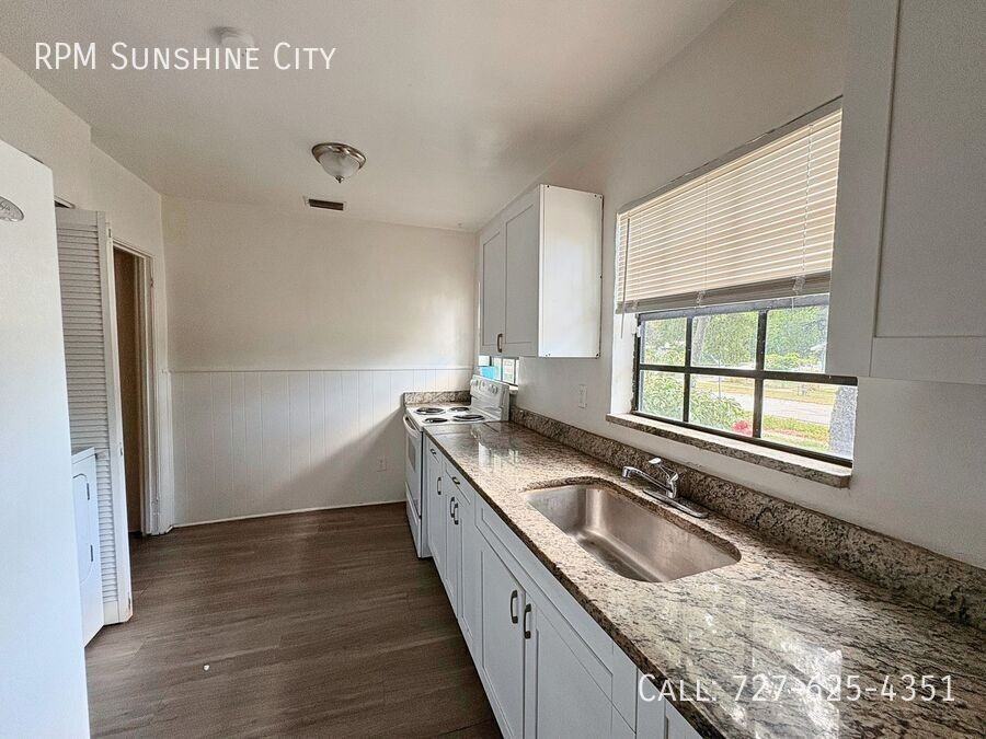 3467 16th Ave S - Photo 3 of 13