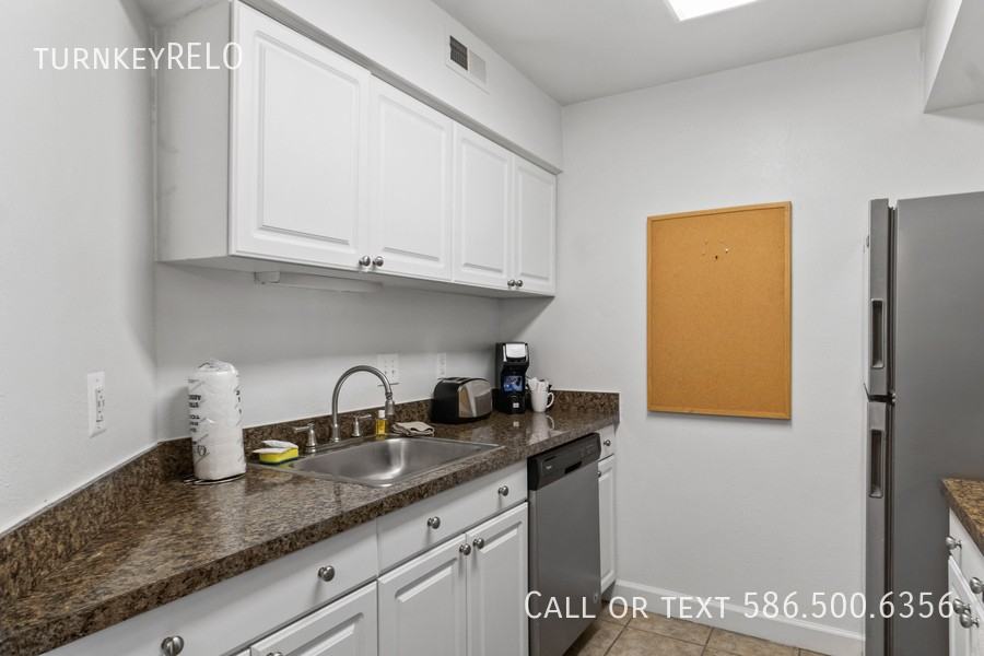 2238 Pinehurst Court #2238 - Photo 6 of 23