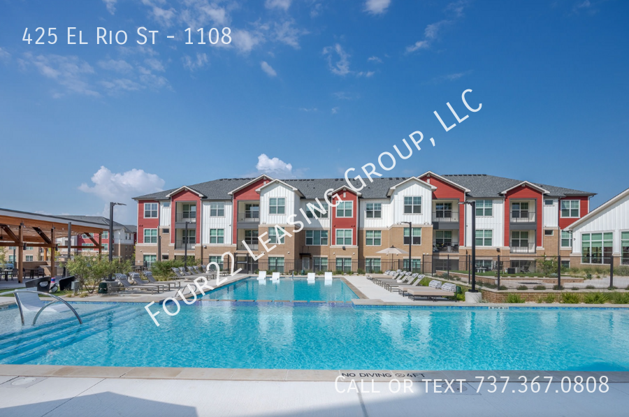 425 El Rio St #1108