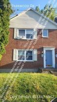 56 E Parkwood Dr #1 - Photo 1 of 1