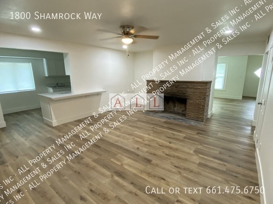 1800 Shamrock Way #1 - Photo 3 of 18