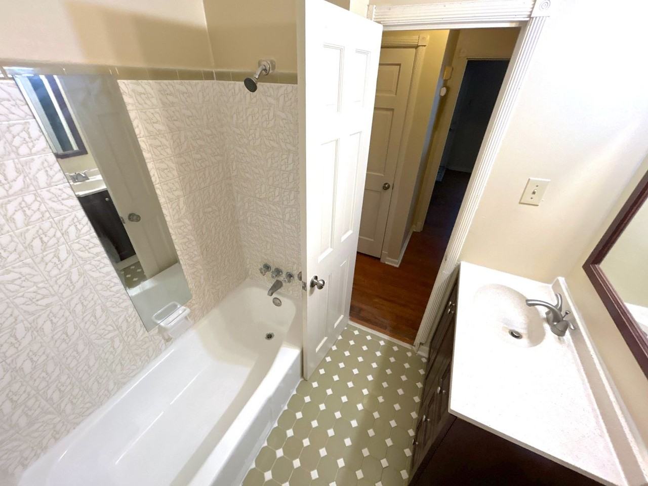 5300 Pipers Gap Drive - Photo 7 of 14