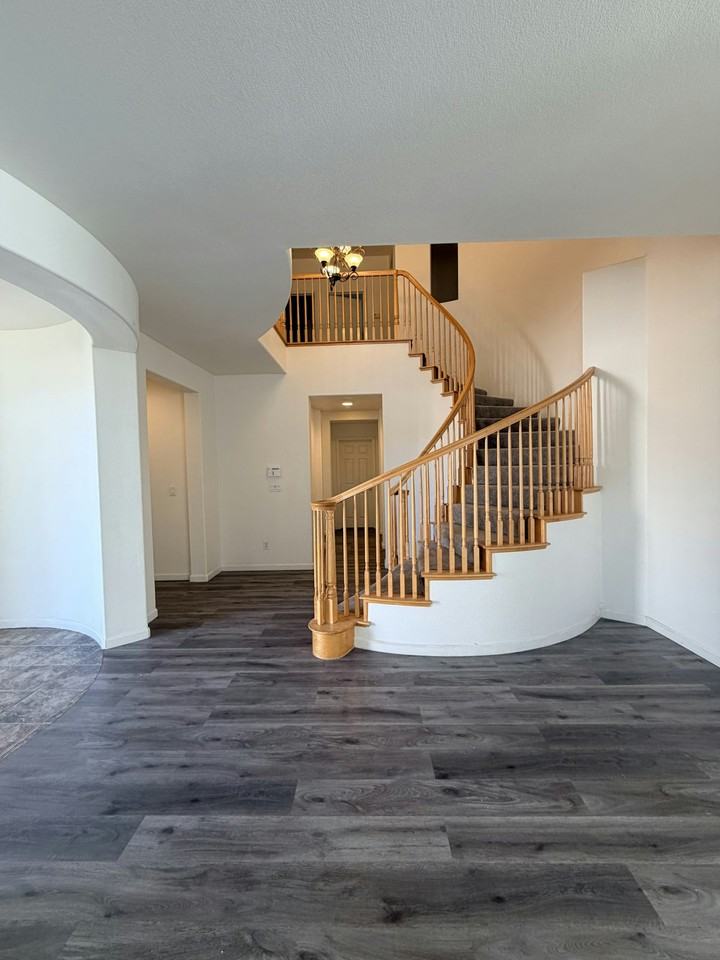 2726 Marshall Court - Photo 3 of 22