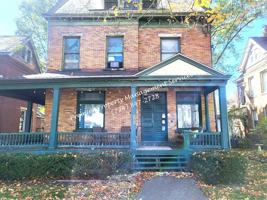 featured image of 345 Iroquois Pl