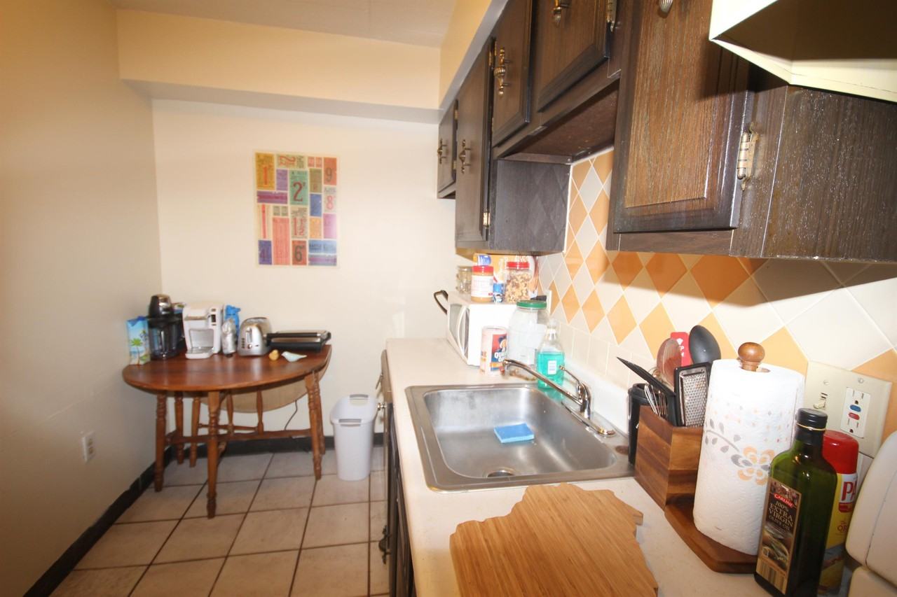 SAXONY APARTMENTS -- 019 - Photo 3 of 17