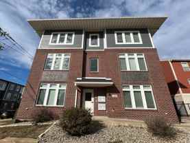 302 E Clark - Photo 1 of 1