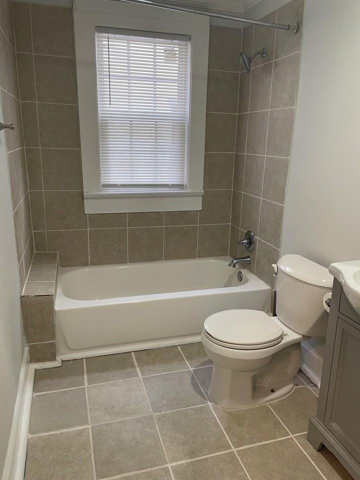 669 Boulevard - Photo 5 of 11