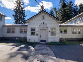 featured image of 267 Cazenovia St