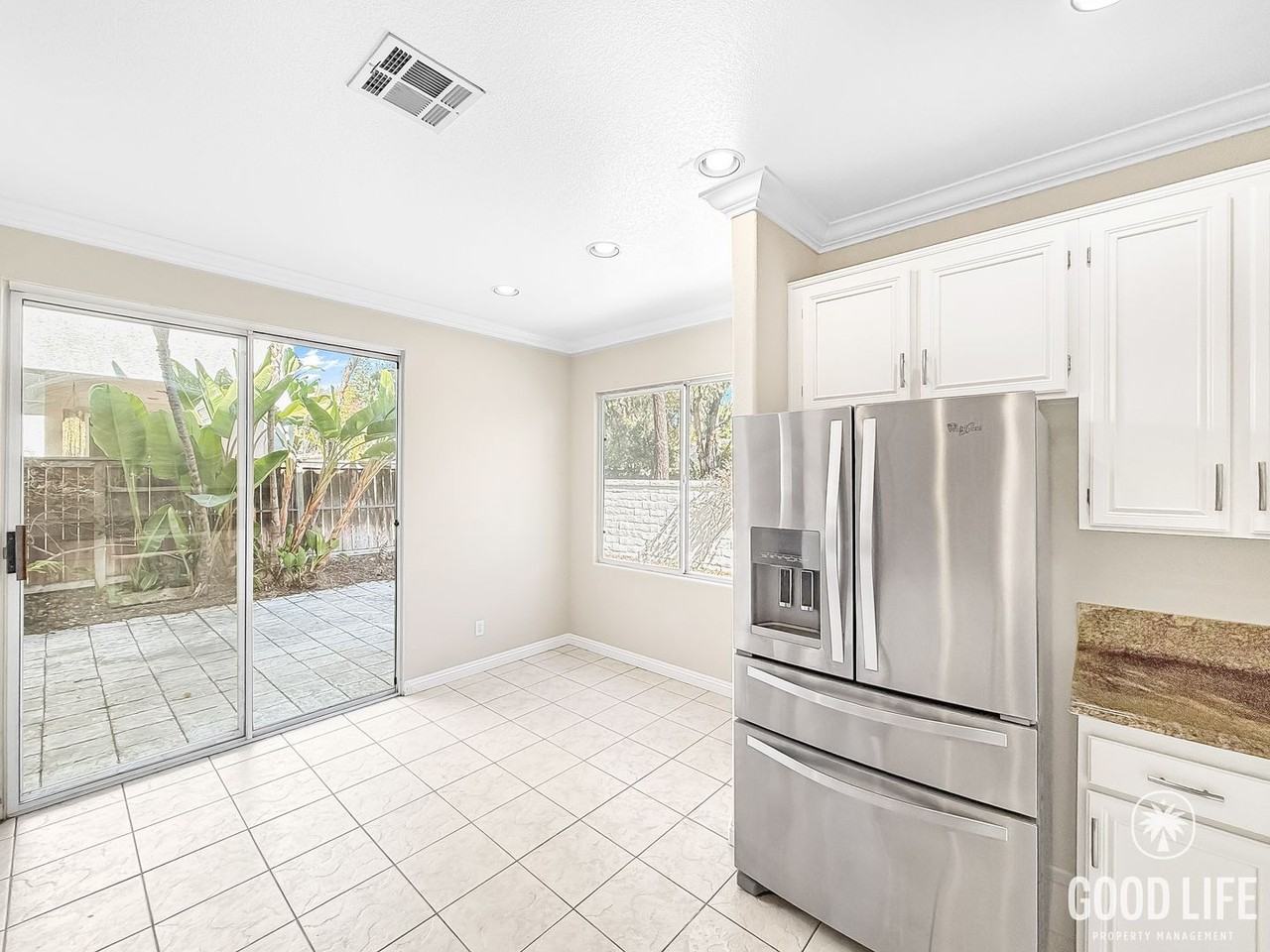 3761 Carmel View Rd - Photo 6 of 21