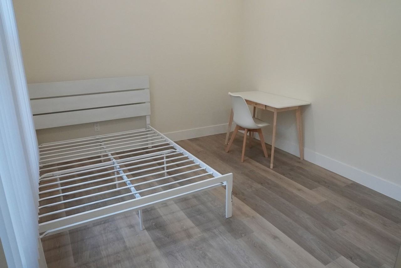 The Lyra Victorian Home on Menlo Avenue! - Photo 7 of 28