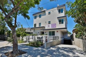 featured image of 3431 S Catalina St