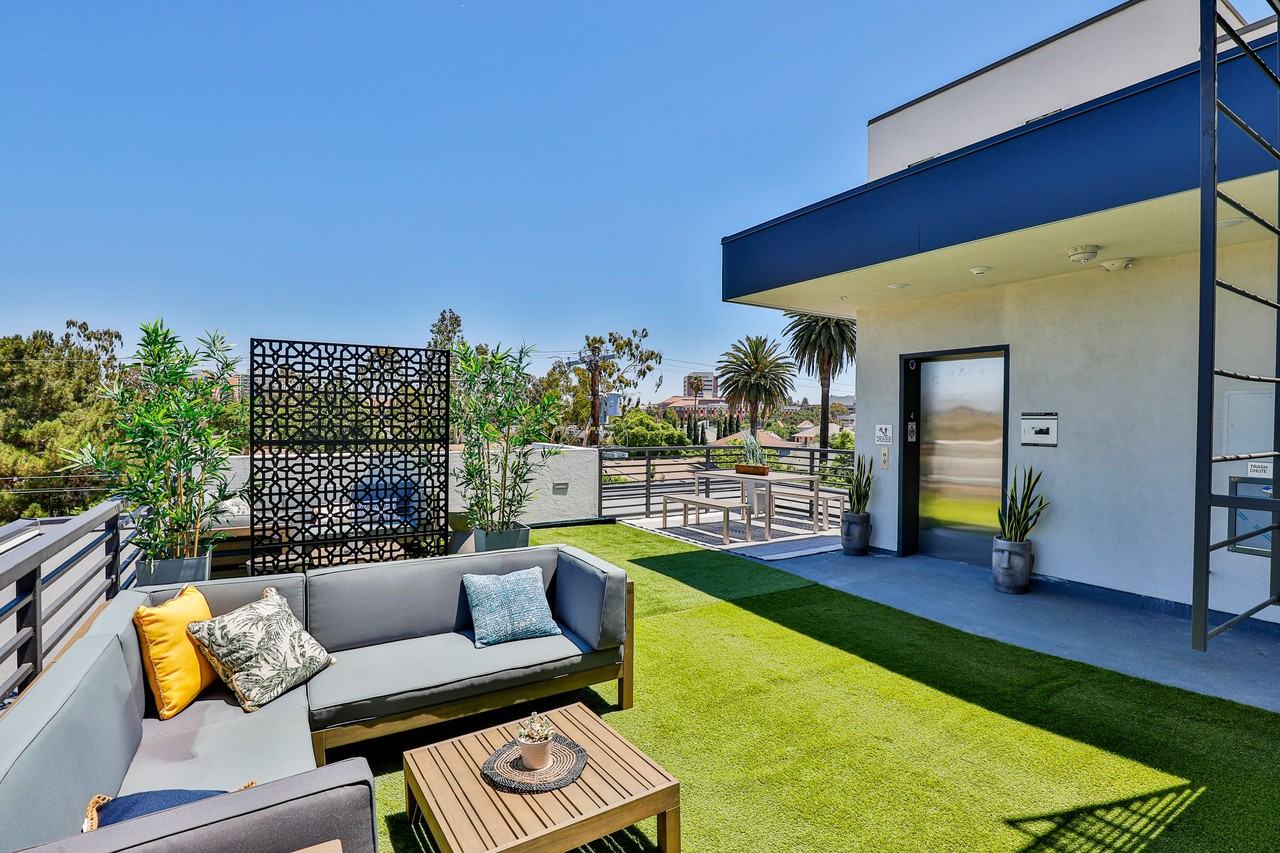 Premium Libra Apartments - Photo 4 of 50