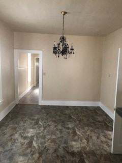 649 E Oregon St - Photo 5 of 20