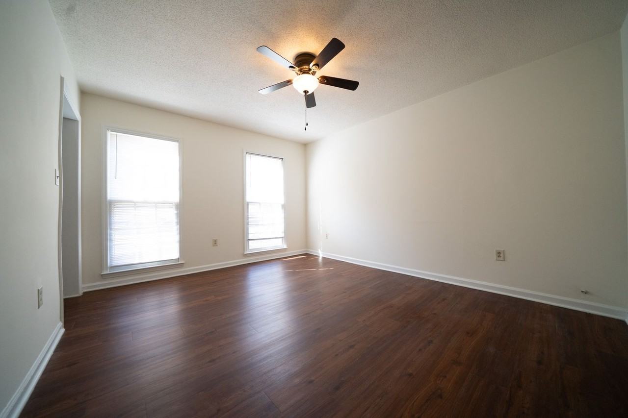 2219 Heather Glen Ln - Photo 7 of 16