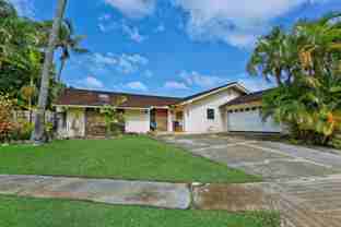 386 Awakea Rd - Photo 1 of 1