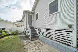 featured image of 2646A Oahu Ave