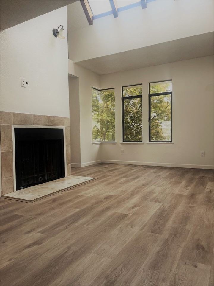 1625 Ramona Avenue - Photo 2 of 12