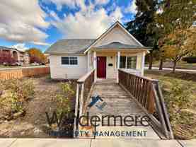 3 Se Birch Ave - Photo 1 of 1